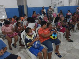 Distribuição de Brinquedos
